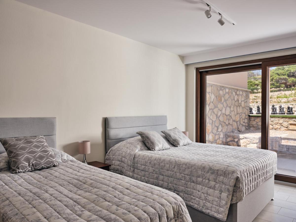 Karousa Villa Anafonítria Esterno foto