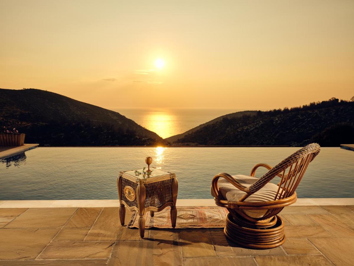 Karousa Villa Anafonítria Esterno foto