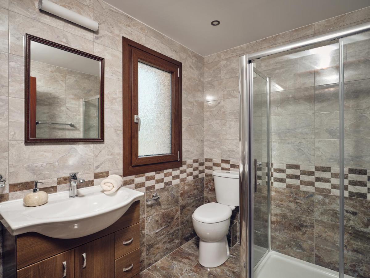 Karousa Villa Anafonítria Esterno foto