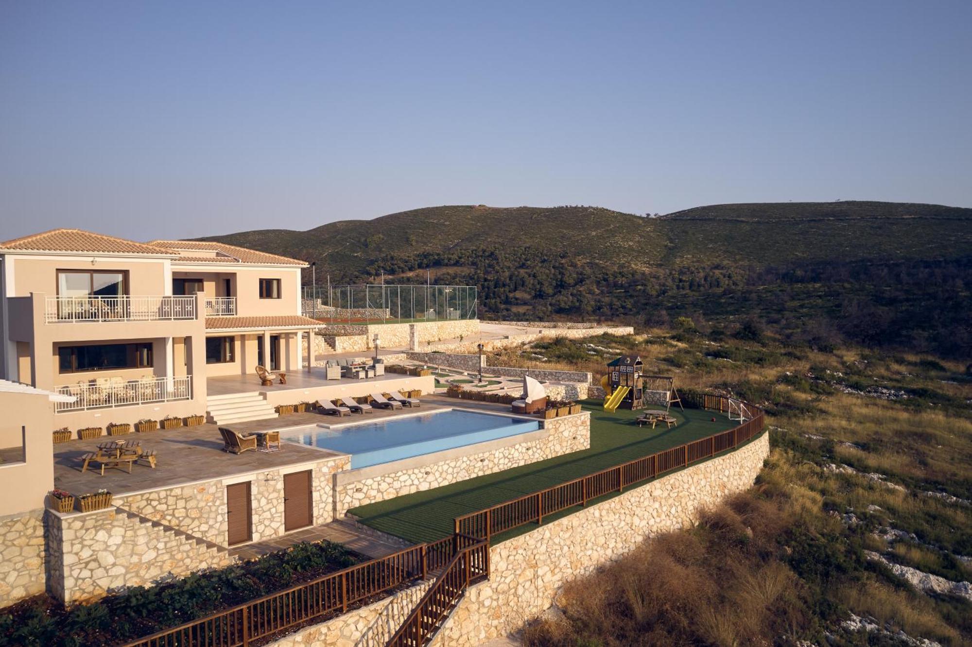 Karousa Villa Anafonítria Esterno foto